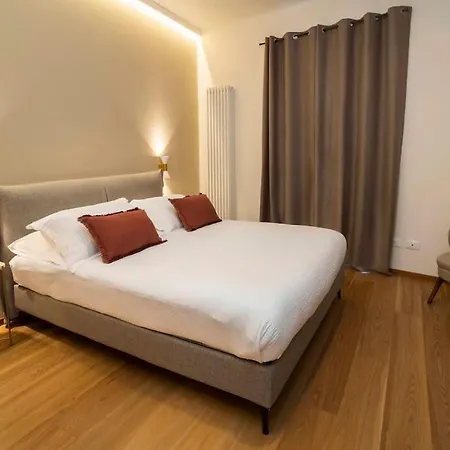 Апартаменти Atmosfere Terrace View Бергамо