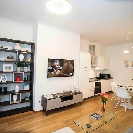 Atmosfere Terrace View *